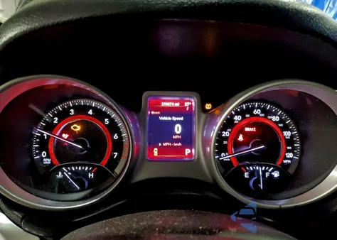 2012 Dodge Journey Sxt z USA, uszkodzony, nr VIN 3C4PDCBG4CT218481